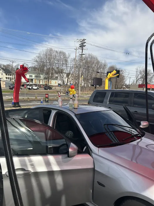 Russell Speeder's Car Wash 0