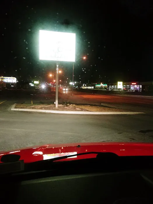 Wet Willy's Car Wash 3