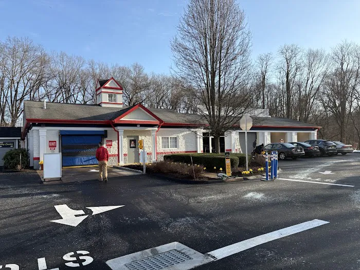 Russell Speeder’s Car Wash Farmington 2 7
