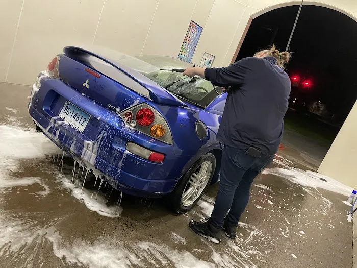 Russell Speeder's Car Wash 2