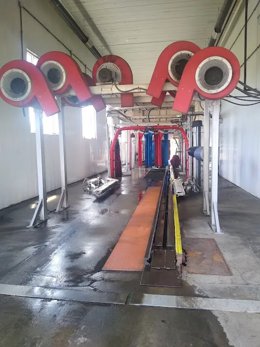 Typhoon Carwash 0