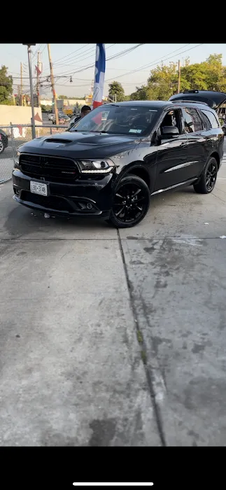 Wayne’s Car World 7