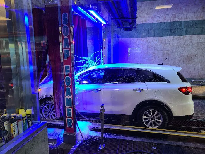 Super Car Wash & Quick Lube 9