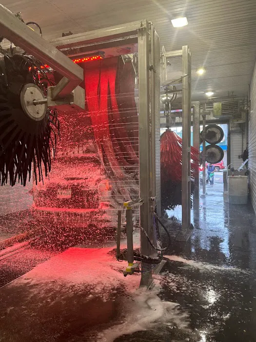 Webster Ave Carwash 1