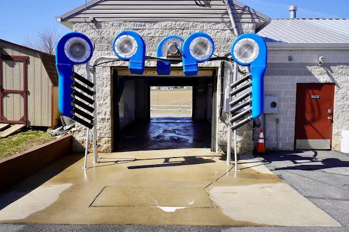 Cornerstone Car Wash and Laundromat 6