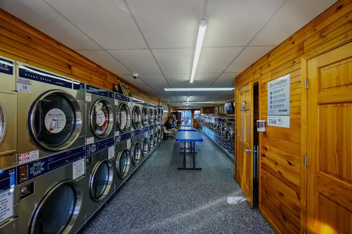 Cornerstone Car Wash and Laundromat 2