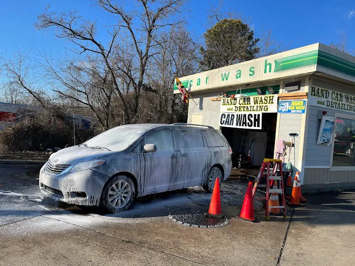 Los Primos Car Wash 9