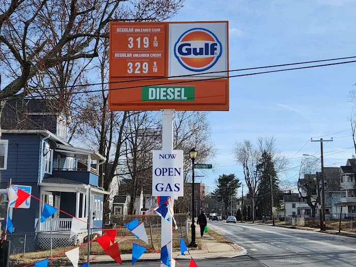Gulf Gas Station 1