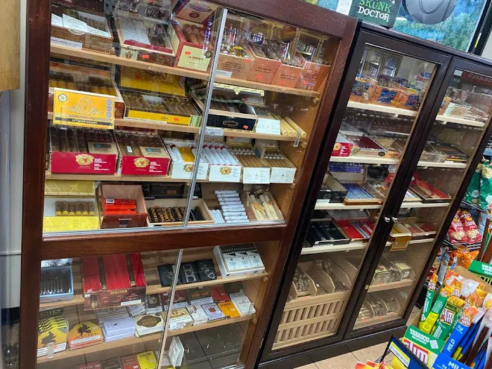 Sunoco Gas & Convenient Store 3