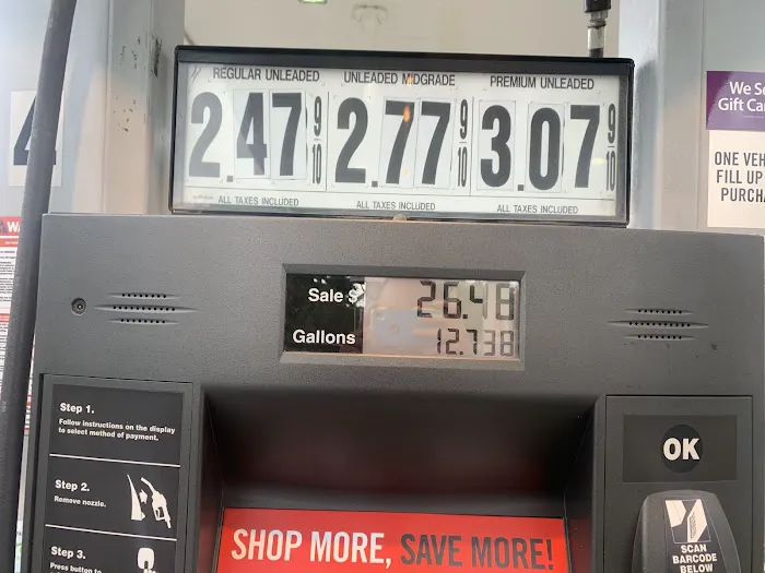 Super Stop & Shop Gas Station 1