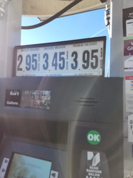 Super Stop & Shop Gas Station 0