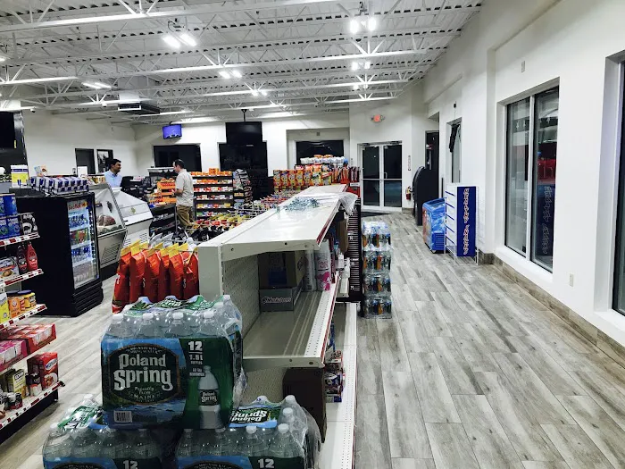 Seniors Deli and Citgo 2