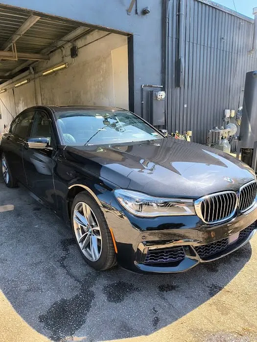 South Hanover Street Car Wash 4