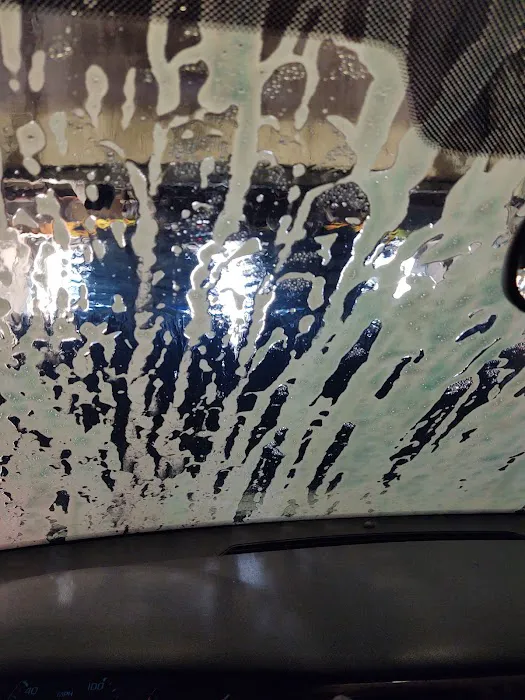 Noble Car Wash & Doggie Spa 0