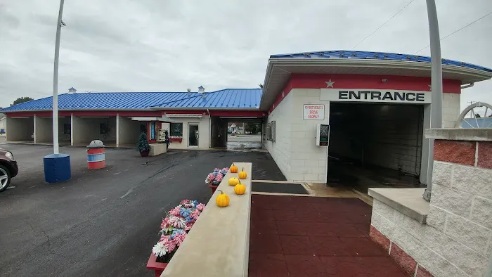 Anderson Ultra Express Car Wash North George St. 0