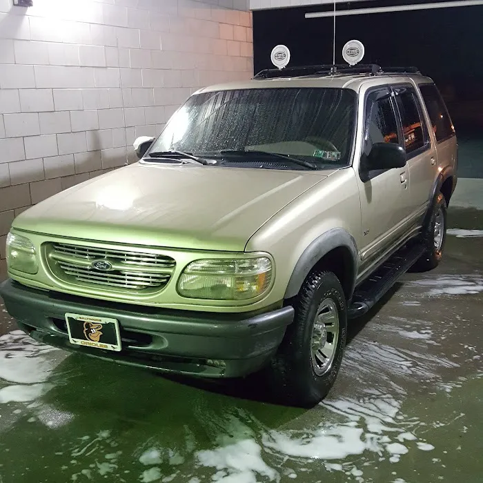 Anderson Ultra Express Car Wash North George St. 9