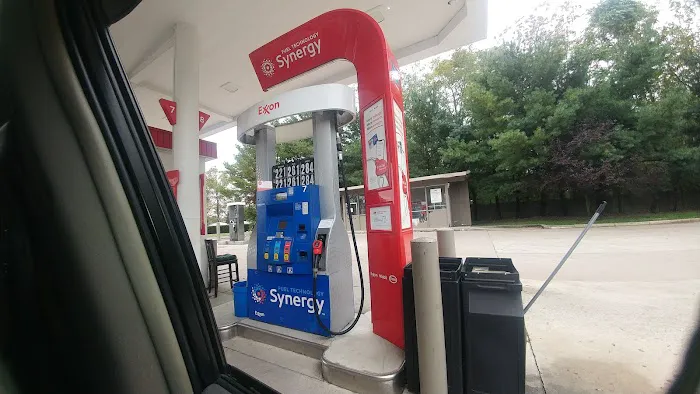 Exxon 4