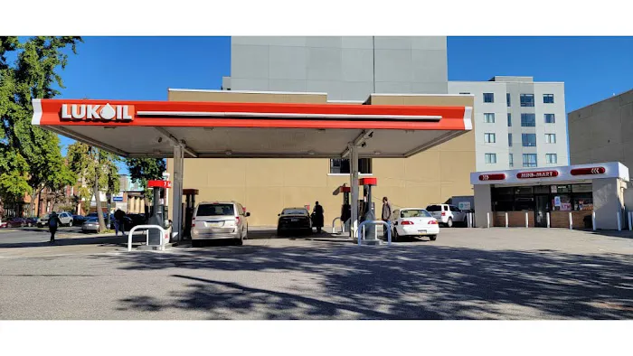 LUKOIL 8