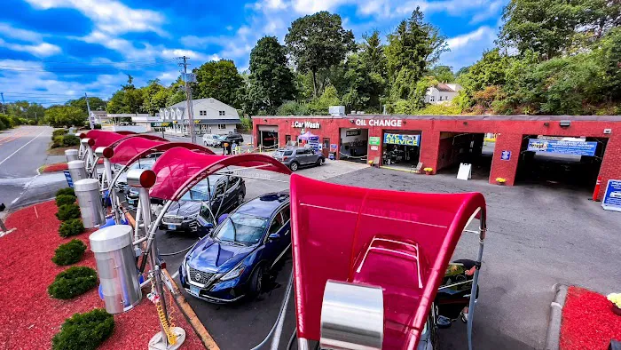 Russell Speeder's Car Wash Of Shelton 9