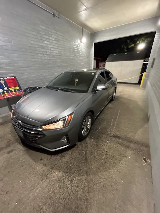 Russell Speeder's Car Wash 3