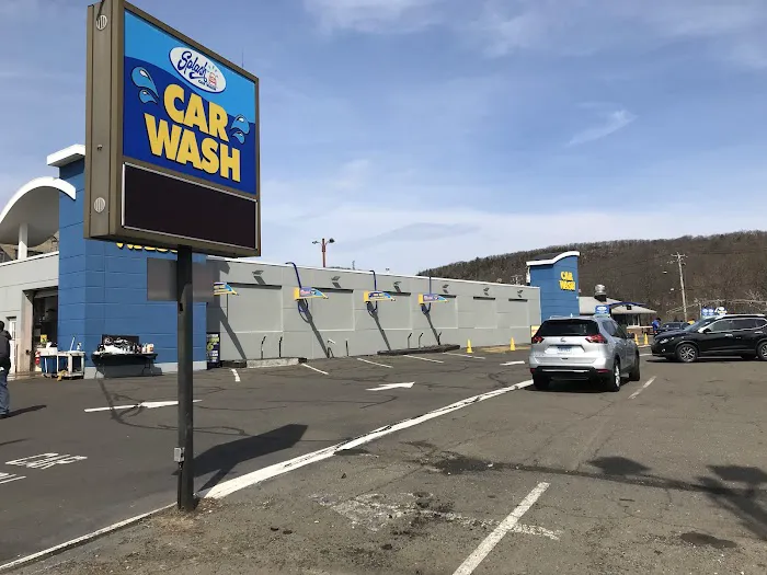 Suds McClean $6 Car Wash 0