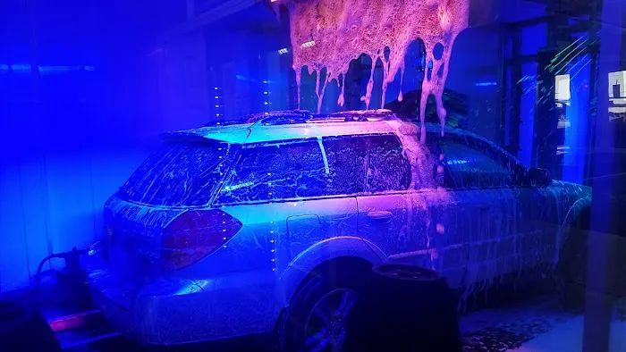 Suds McClean $6 Car Wash 4