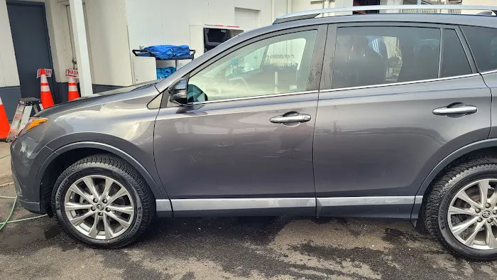 D-hand car wash 1