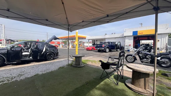 D-hand car wash 8