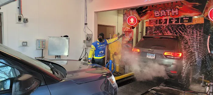 Russell Speeder's Car Wash Of Southington 1