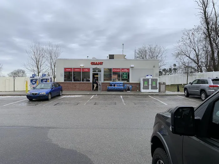 Gas Station - Giant Kiosk 7