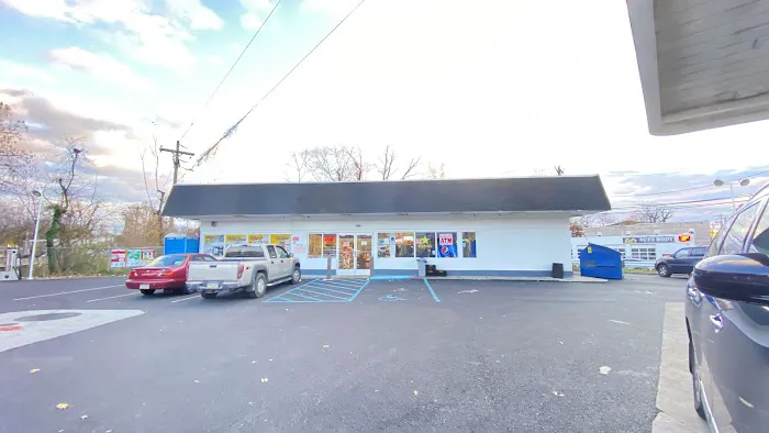Upland Food & Gas 1