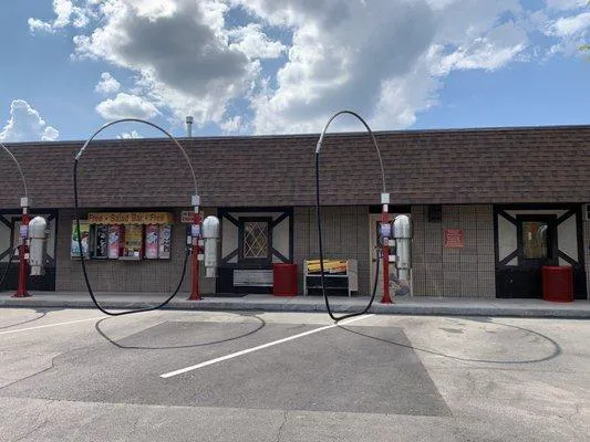 Colonial Car Wash 2