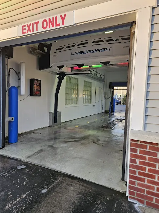 Clean2o Touchfree Car Wash 2