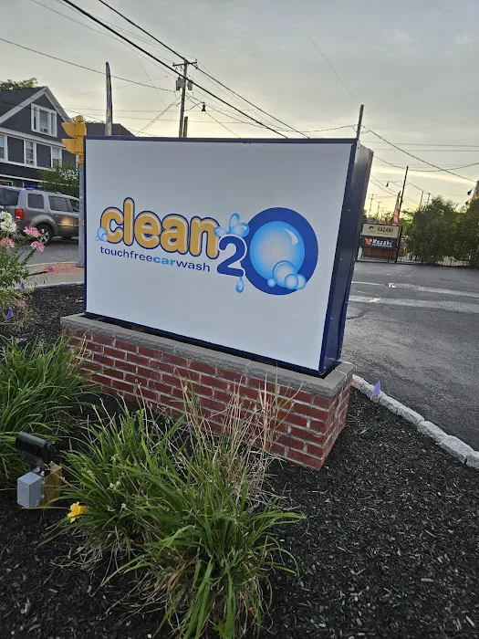 Clean2o Touchfree Car Wash 4