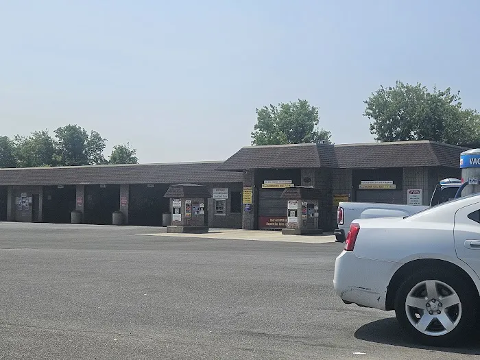 Colonial Car Wash 5