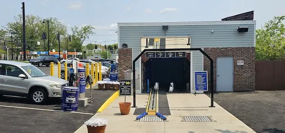 Russell Speeders Car Wash West Hartford 4
