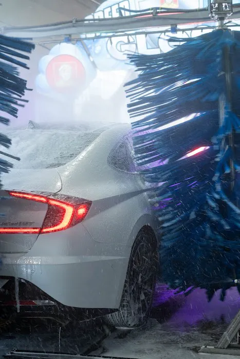 Russell Speeders Car Wash West Hartford 8