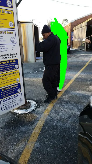 Golden Nozzle Car Wash 8