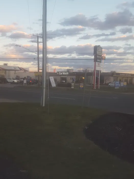 Golden Nozzle Car Wash 8