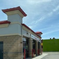 Golden Nozzle Car Wash