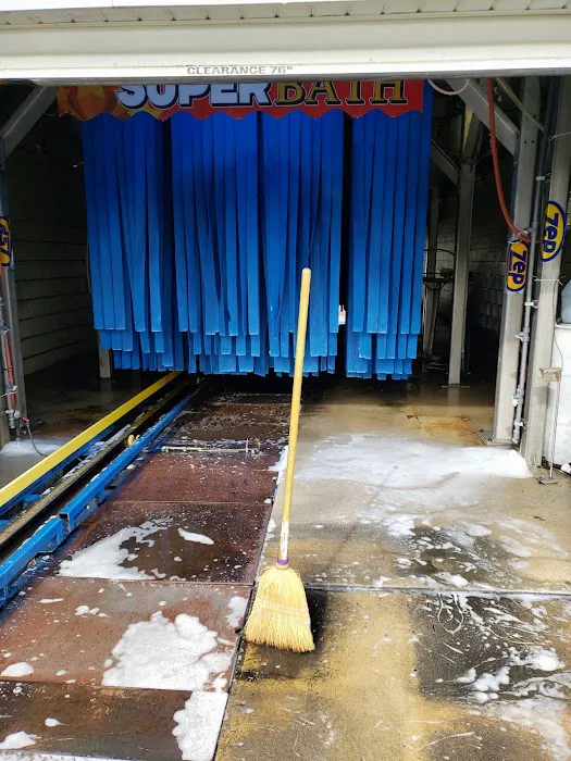 Anderson Car Wash Queen Street 9