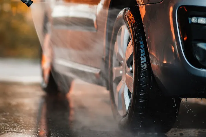 Anderson Car Wash Queen Street 5