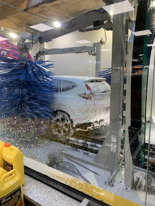 Atlantis Wash & Lube 4