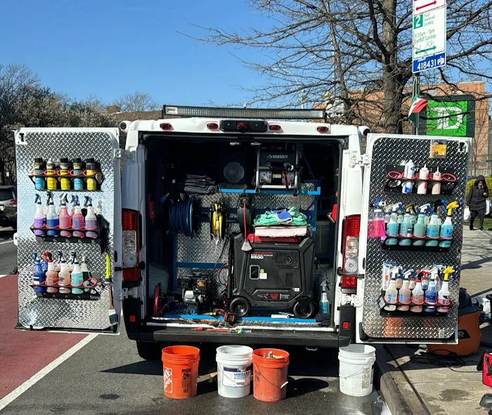 Forastero Car wash 8