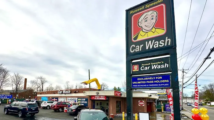 Russell Speeders Car Wash of Norwalk 7