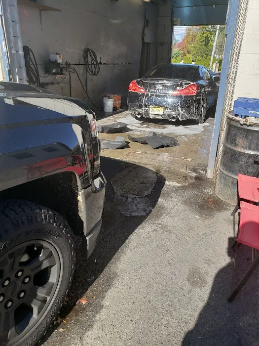 Park City Hand Car Wash 4