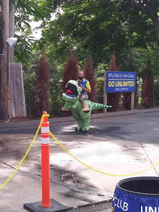 Russell Speeder's Car Wash - Milford 3