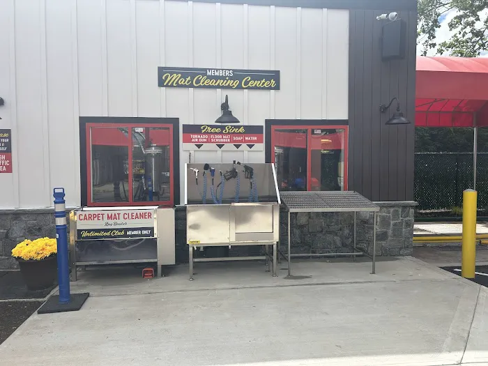 Russell Speeders Car Wash New Haven 9