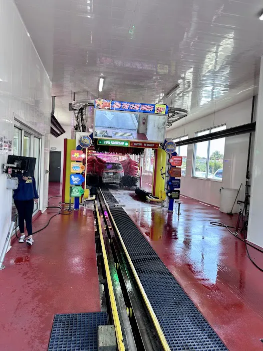 Flash Car Wash 9