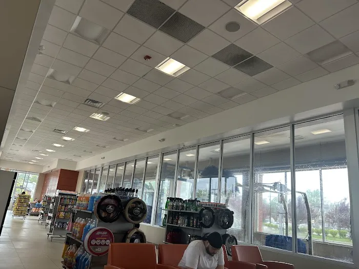 VIP Wash & Lube 1